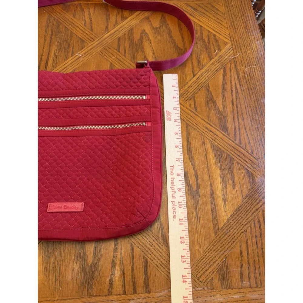 Vera Bradley Triple Zip Crossbody Bag Womens Medium Red Quilted Polyester